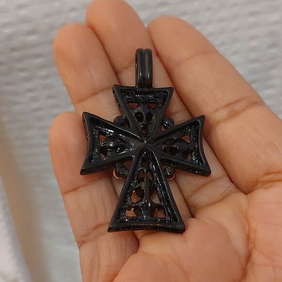 Art Deco Gothic Cross Rhinestone Embellished Gunmetal Pendant - Picture 2 of 5